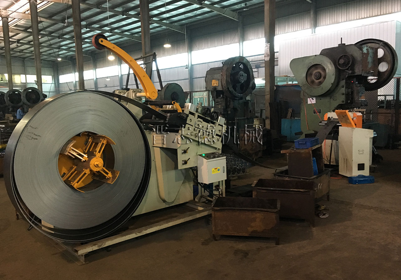 厚板二合一送料機(jī)生產(chǎn)線 厚板二合一送料機(jī)生產(chǎn)線