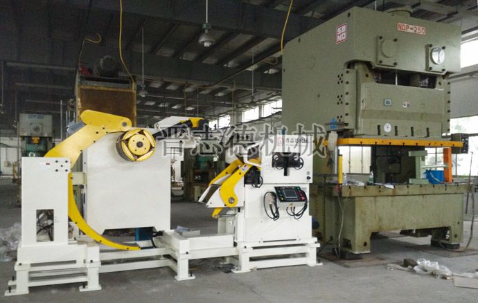 三合一送料機生產(chǎn)線