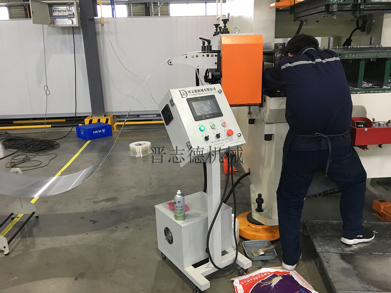 韓國NC送料機(jī),韓國伺服送料機(jī)