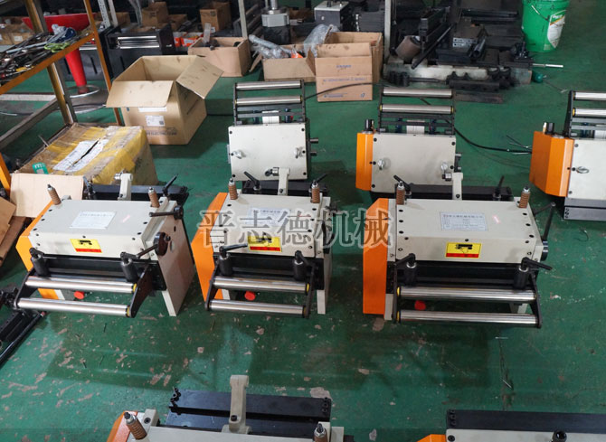 機(jī)械式NC送料機(jī)裝配