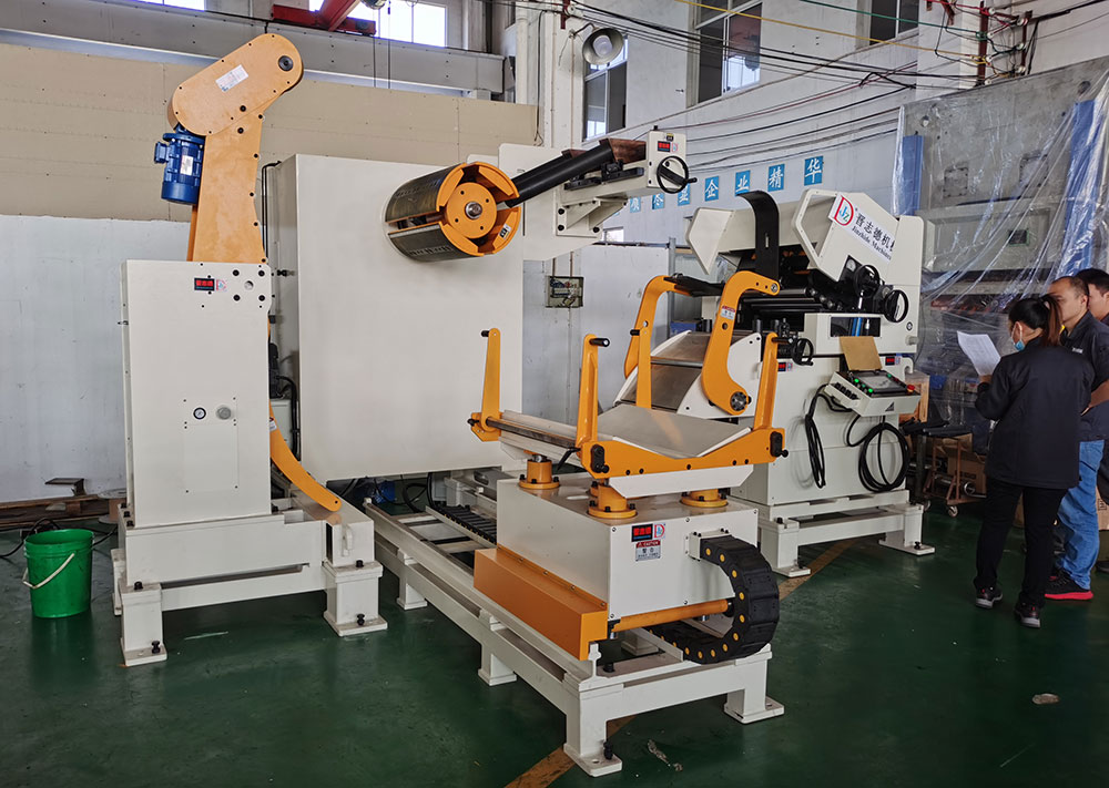 三合一送料機(jī)操作培訓(xùn)