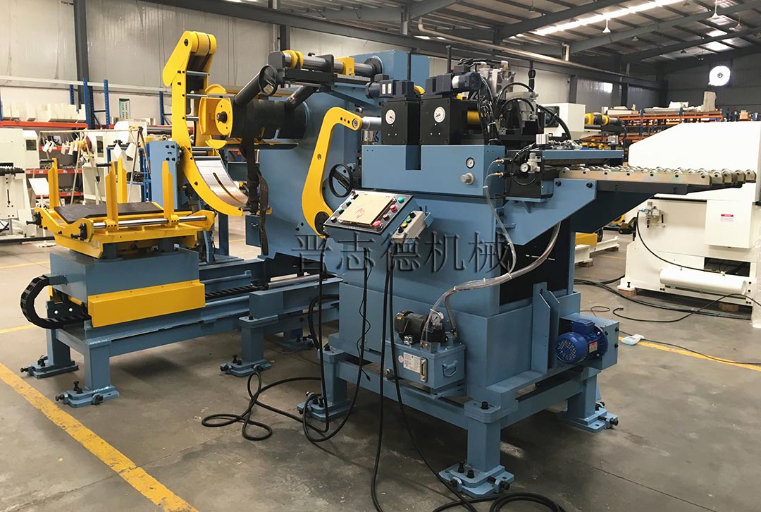 三合一送料機裝配,三合一送料機生產(chǎn)