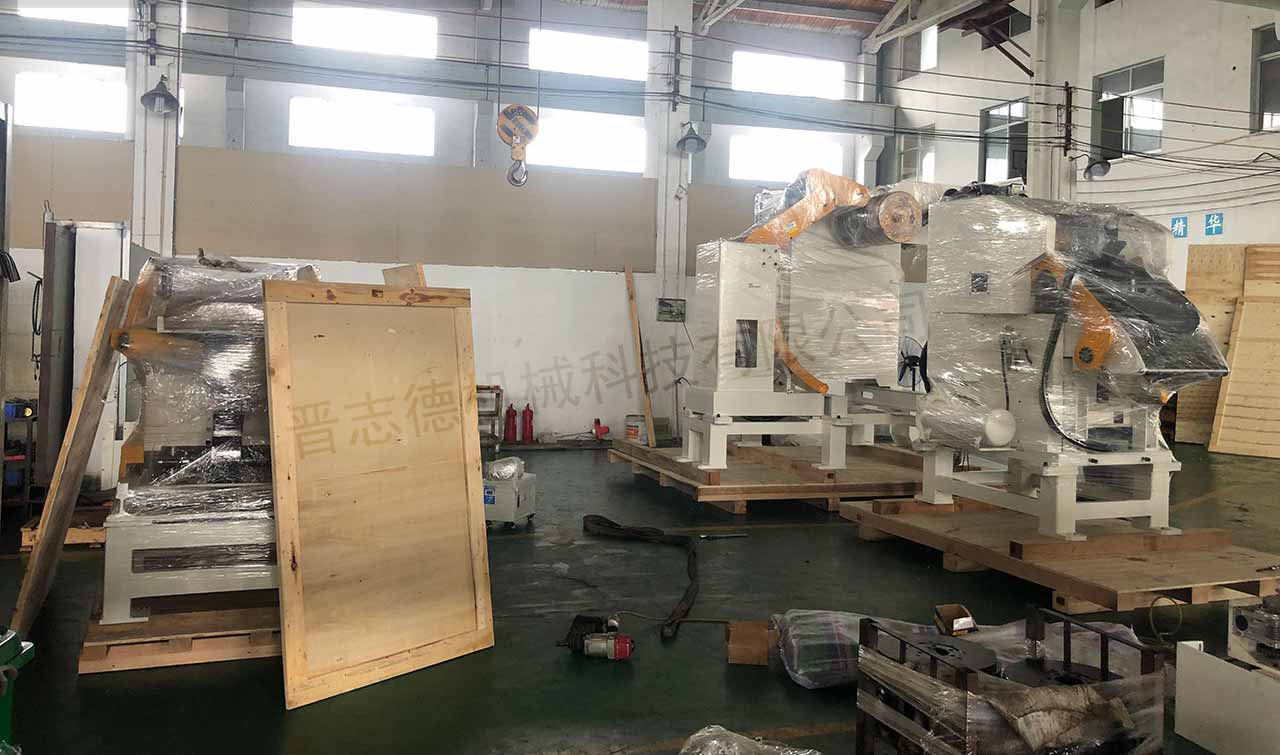 三合一送料機(jī)出貨