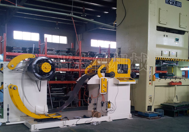 三合一送料機(jī)使用現(xiàn)場(chǎng)