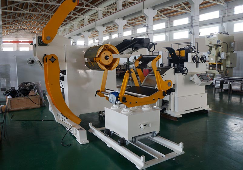 山東三合一送料機(jī)