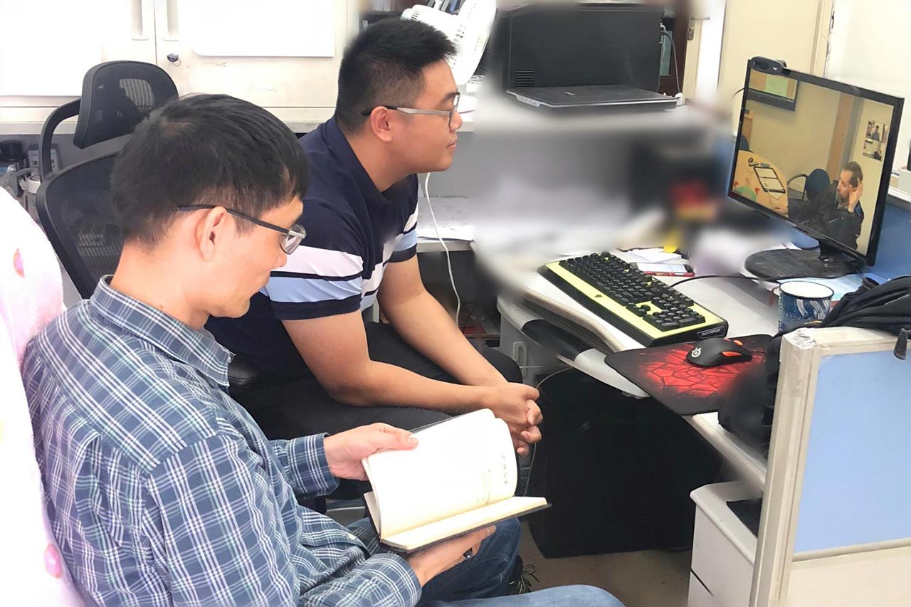 與國(guó)外客戶視頻溝通