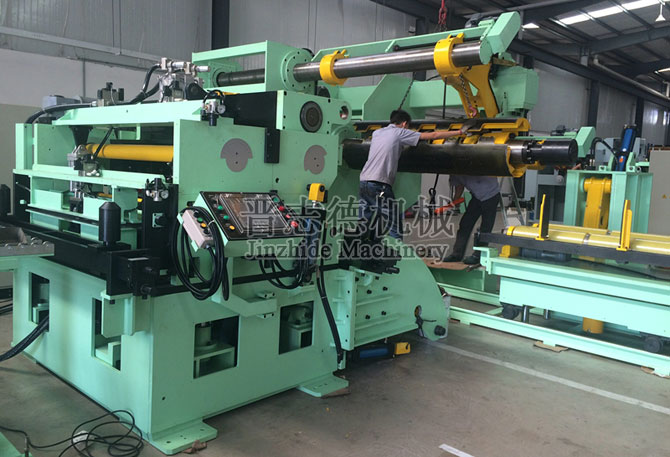 三合一送料機(jī)裝配 三合一送料機(jī)裝配