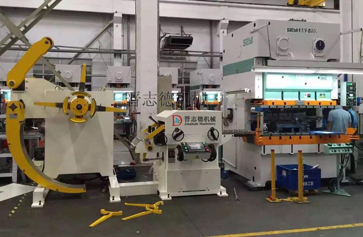 薄板三合一送料機(jī)使用,薄板三合一送料機(jī)生產(chǎn)線