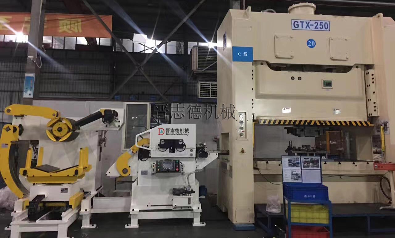 厚板三合一送料機(jī)使用